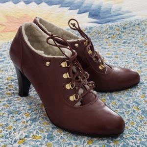 Tan Brown Leather Sherpa Lined Winter Heels 6.5/7